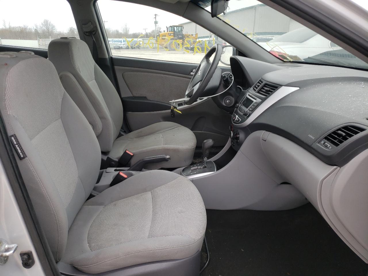 Photo 5 from auction – 2014 HYUNDAI ACCENT GLS with VIN KMHCT4AEXEU701050