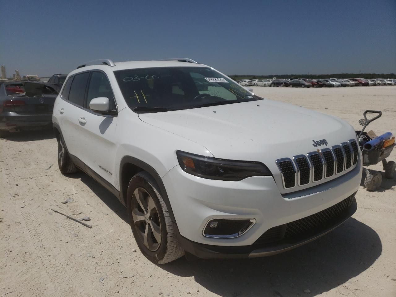 JEEP CHEROKEE L 2019 with VIN 1C4PJMDX2KD412460 - Photo from auction