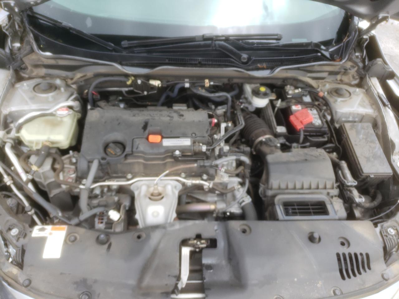 Photo 7 from auction – 2016 HONDA CIVIC LX with VIN 19XFC2F52GE095520