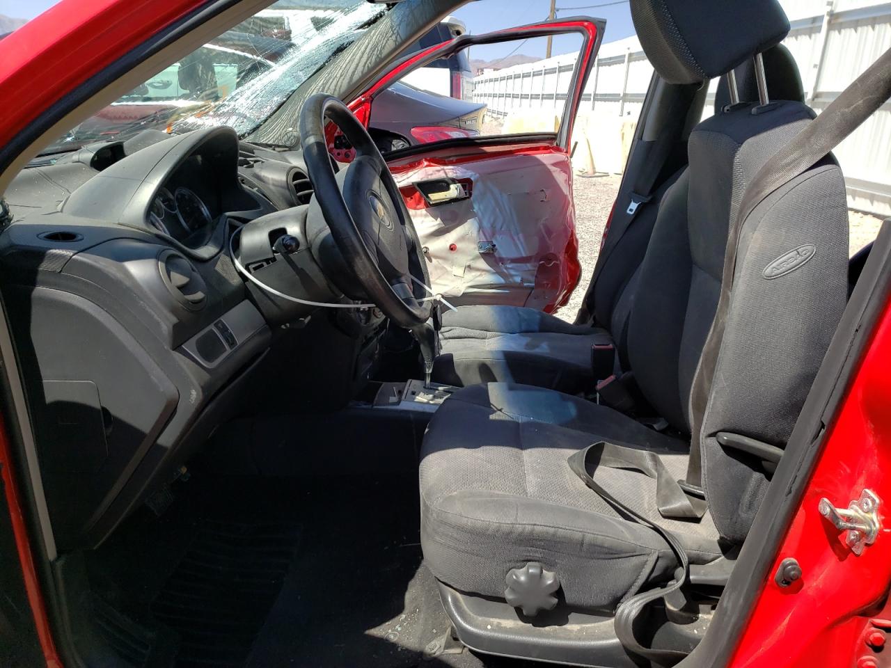 Photo 5 from auction – 2010 CHEVROLET AVEO LS with VIN KL1TD5DE5AB130230