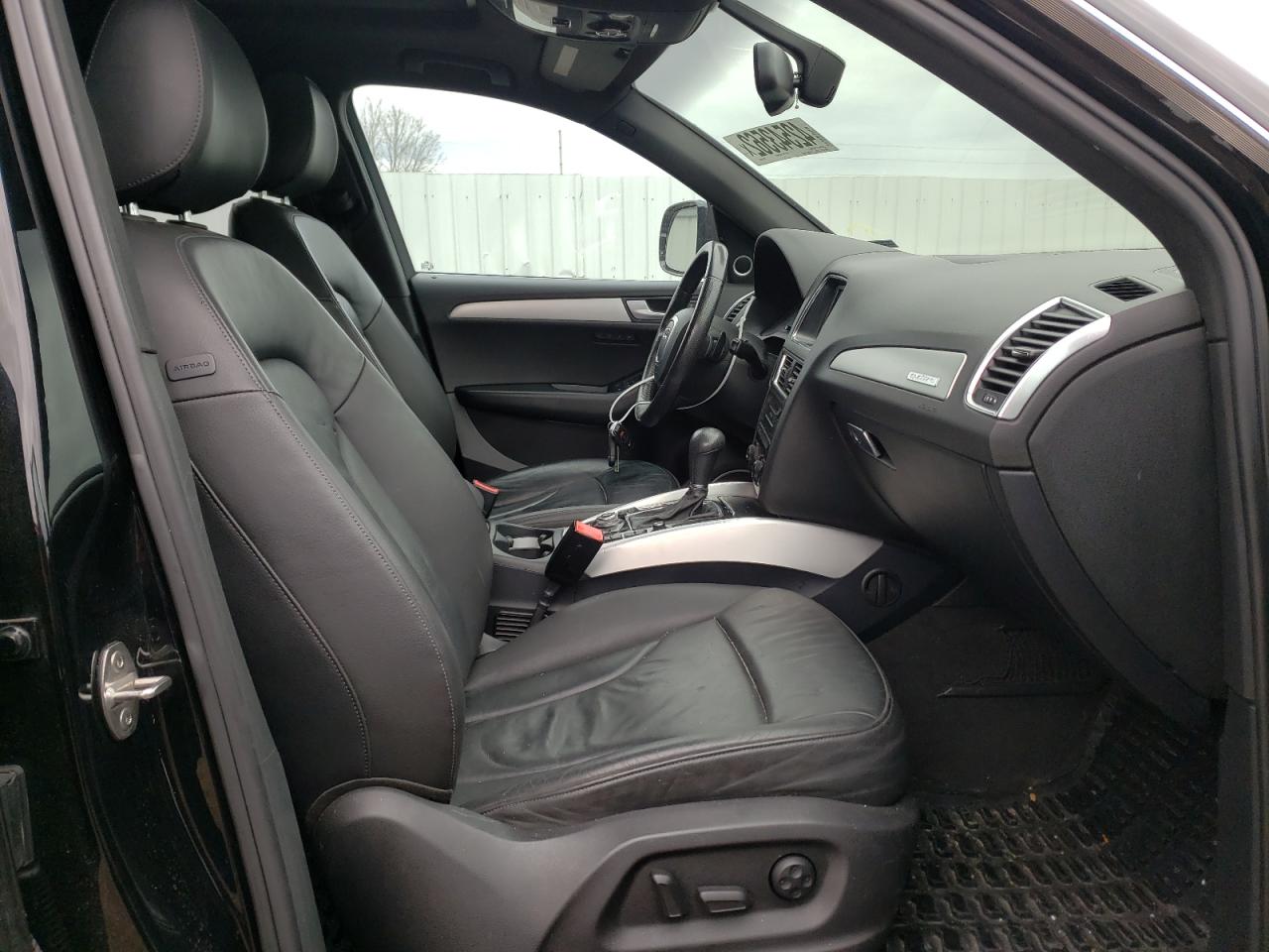 Photo 5 from auction – 2011 AUDI Q5 PRESTIG with VIN WA1WKAFP1BA007318