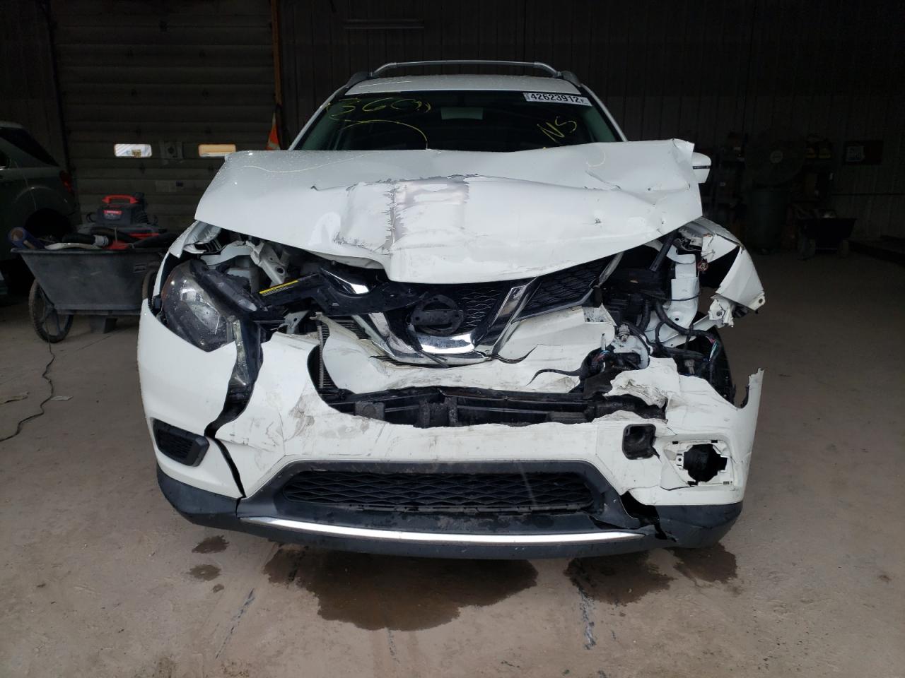 Photo 9 from auction – 2016 NISSAN ROGUE S with VIN KNMAT2MV5GP639862