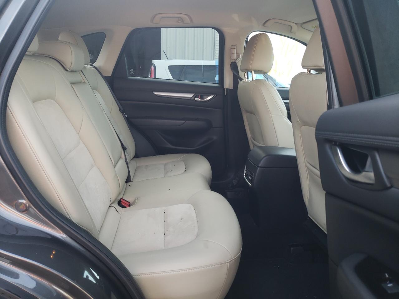 Photo 6 from auction – 2019 MAZDA CX-5 TOURI with VIN JM3KFACM0K1555997