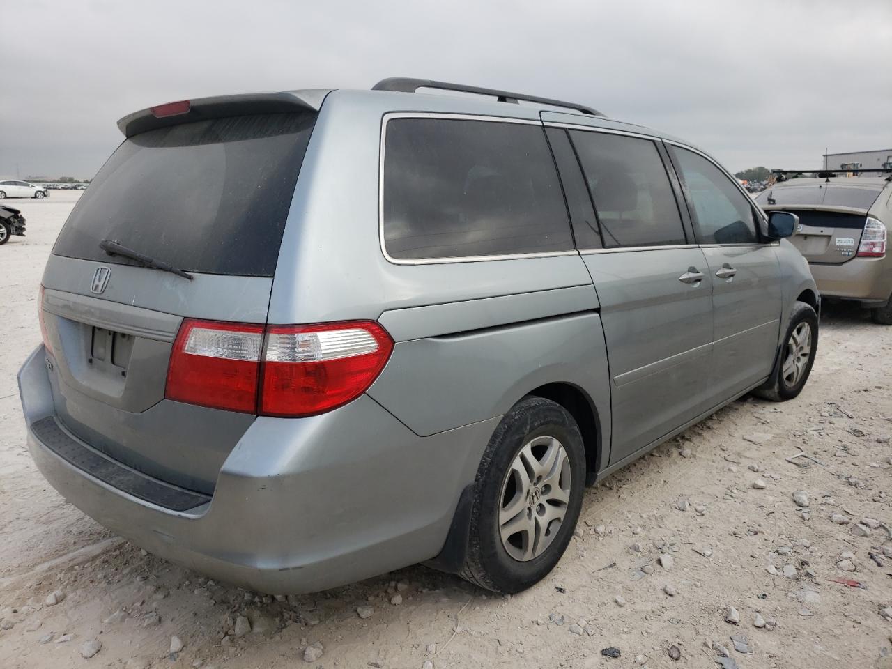 Photo 4 from auction – 2006 HONDA ODYSSEY EX with VIN 5FNRL38616B101714