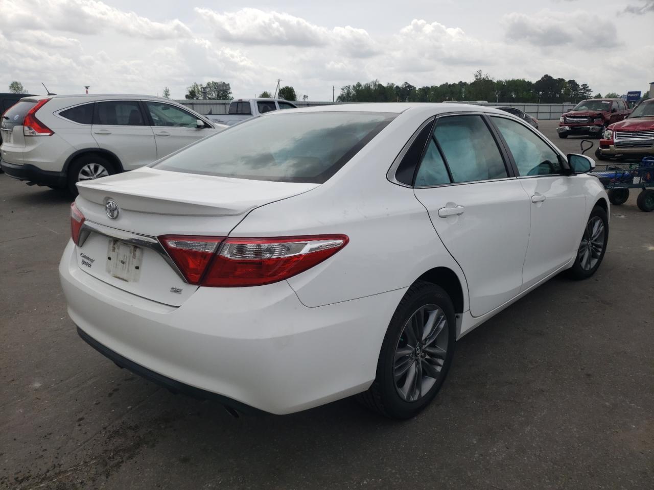 Photo 4 from auction – 2016 TOYOTA CAMRY LE with VIN 4T1BF1FK7GU603077