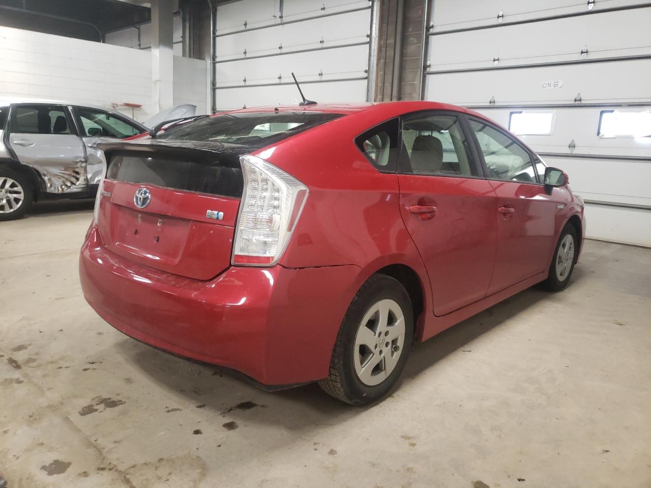 Photo 4 from auction – 2010 TOYOTA PRIUS with VIN JTDKN3DU7A0238860