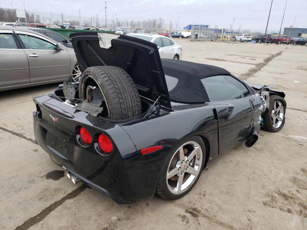 Photo 4 from auction – 2007 CHEVROLET CORVETTE with VIN 1G1YY36U175109824