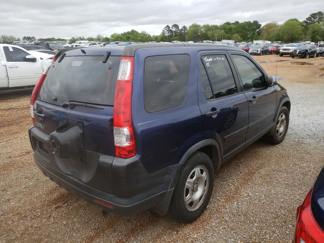 Photo 4 from auction – 2005 HONDA CR-V LX with VIN JHLRD68515C010432
