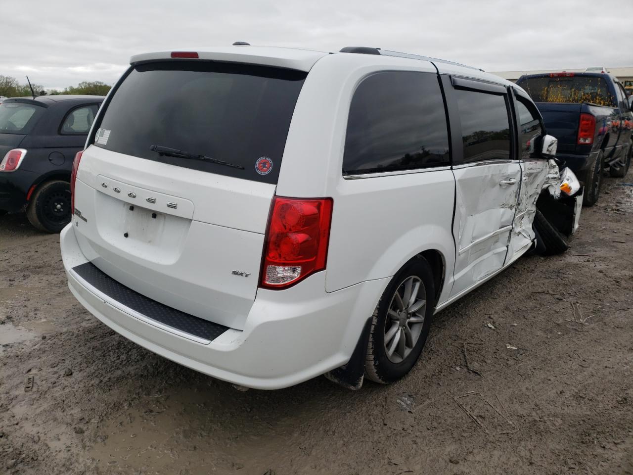 Photo 4 from auction – 2014 DODGE GRAND CARA with VIN 2C4RDGCG5ER451225