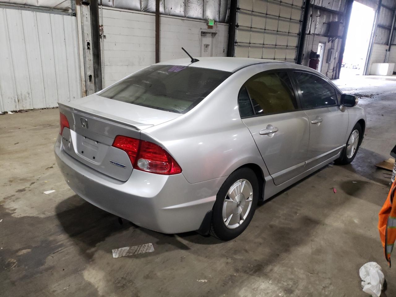 Photo 4 from auction – 2008 HONDA CIVIC HYBR with VIN JHMFA36218S010083