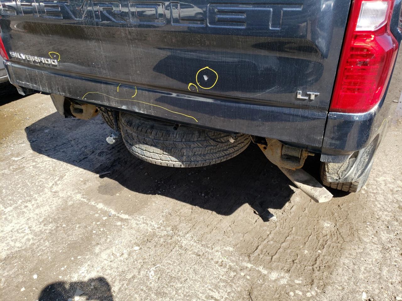 Photo 9 from auction – 2020 CHEVROLET SILVERADO with VIN 1GCUYDED7LZ278536