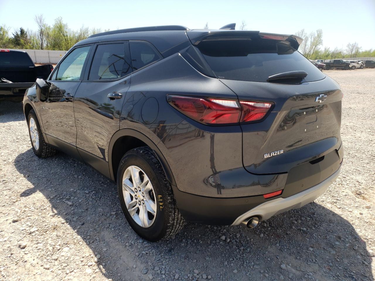 Photo 3 from auction – 2021 CHEVROLET BLAZER 2LT with VIN 3GNKBCRS2MS533479