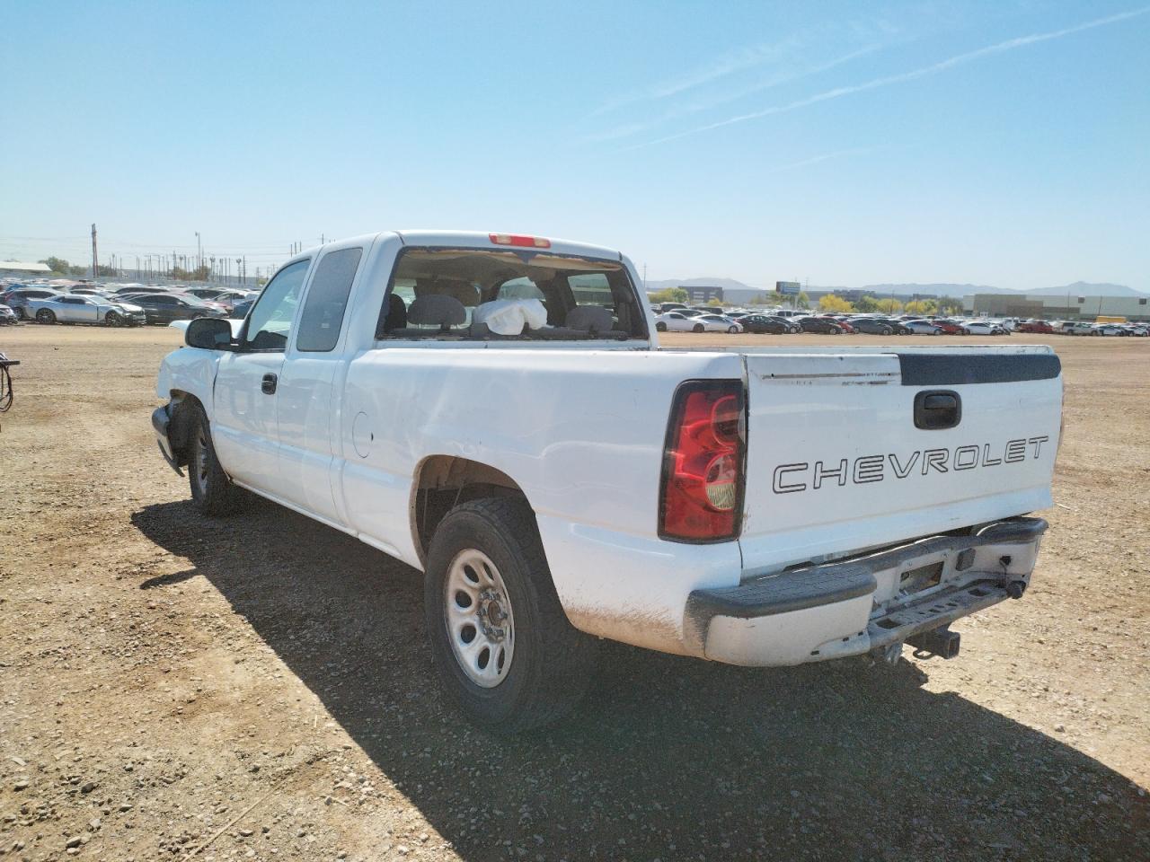 Photo 3 from auction – 2007 CHEVROLET SILVERADO with VIN 2GCEC19V171106795