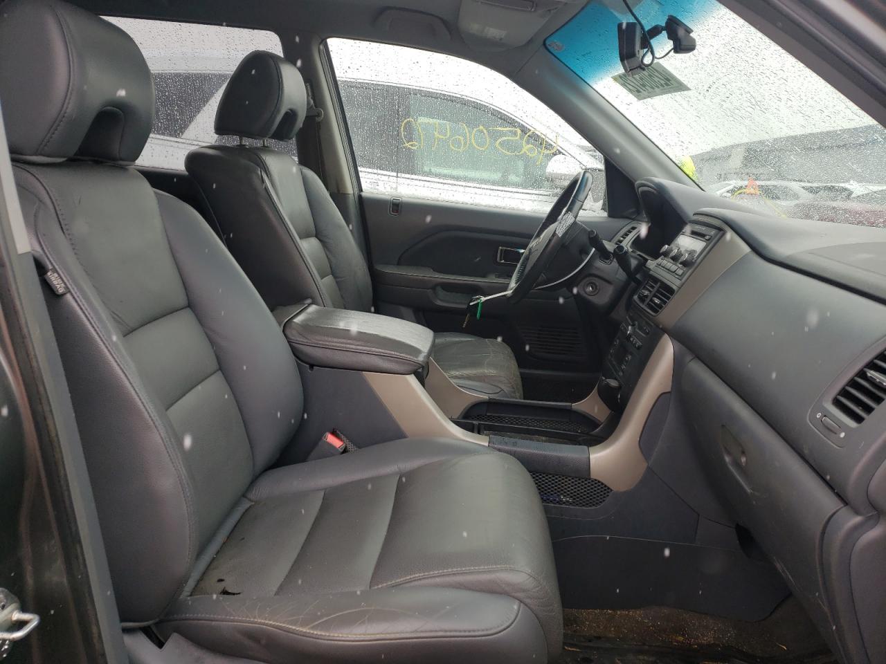 Photo 5 from auction – 2007 HONDA PILOT EXL with VIN 5FNYF18517B024245