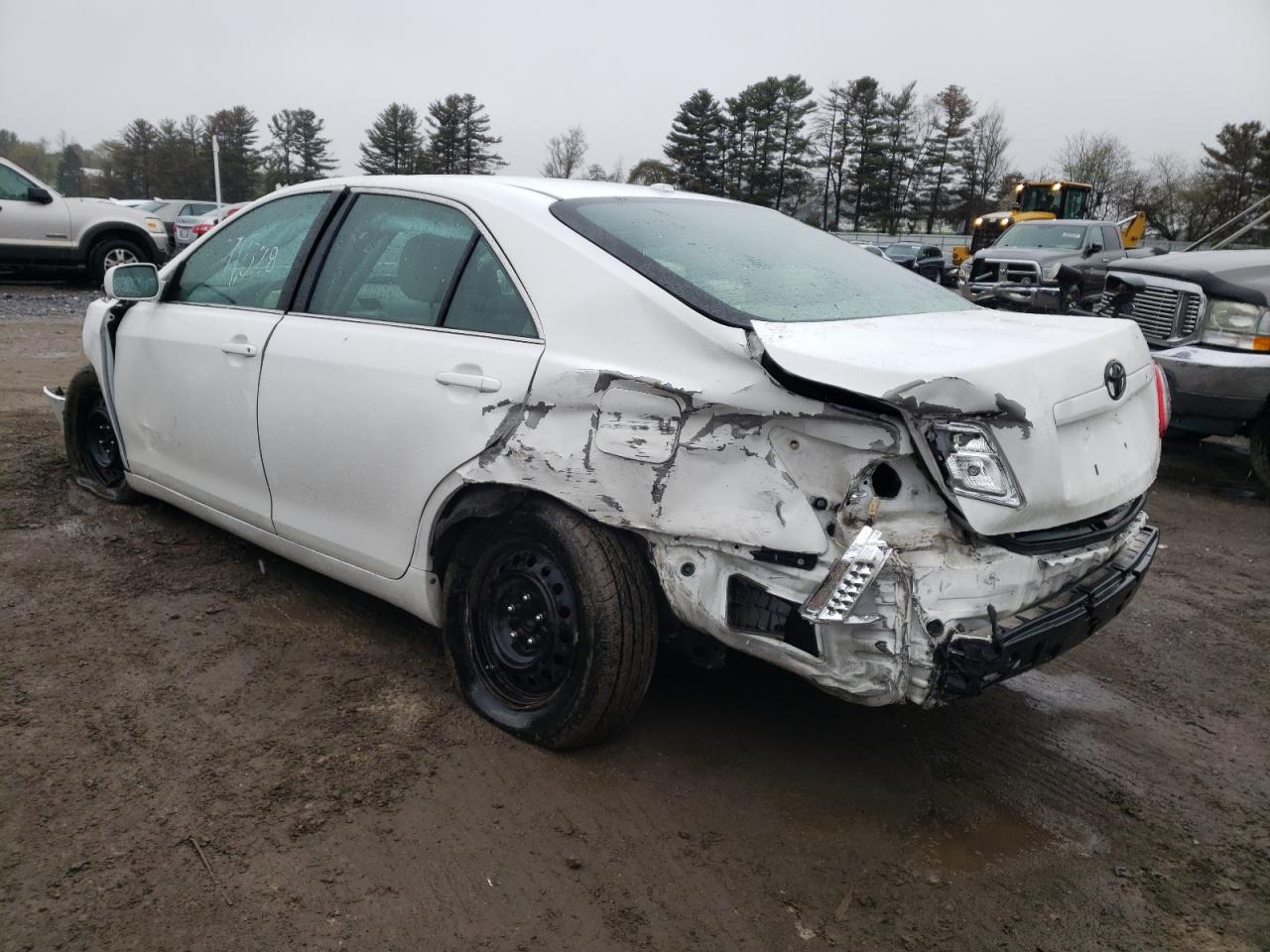 Photo 3 from auction – 2011 TOYOTA CAMRY BASE with VIN 4T1BF3EKXBU633454