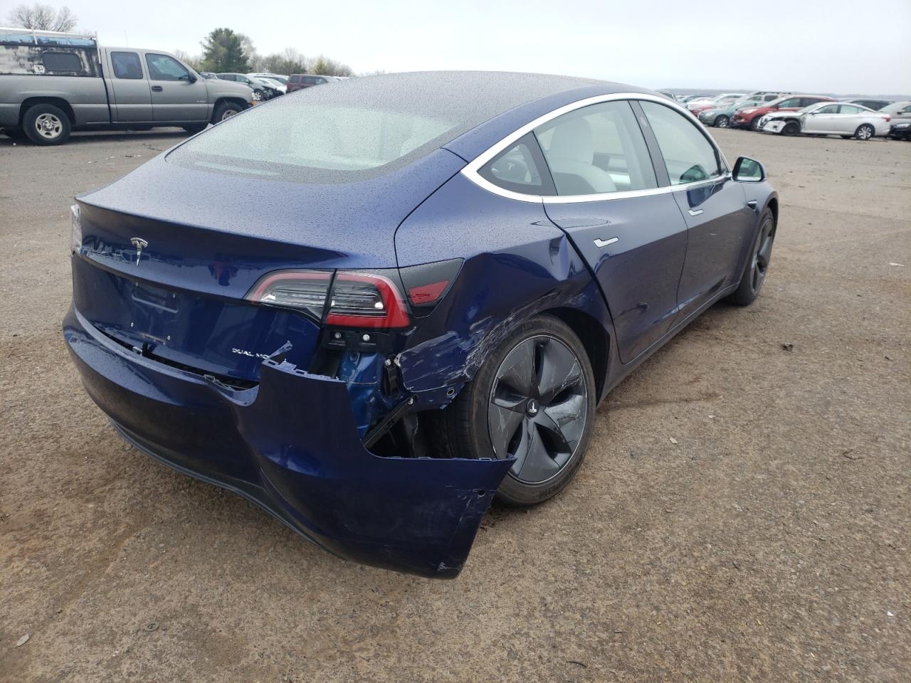Photo 4 from auction – 2018 TESLA MODEL 3 with VIN 5YJ3E1EBXJF086032