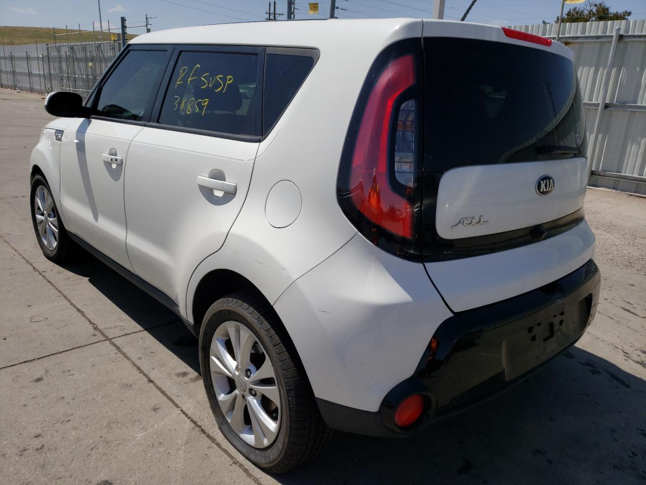 Photo 3 from auction – 2016 KIA SOUL + with VIN KNDJP3A52G7263510