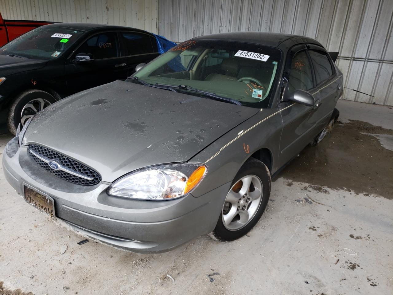 Photo 2 from auction – 2003 FORD TAURUS SES with VIN 1FAFP55273A193183