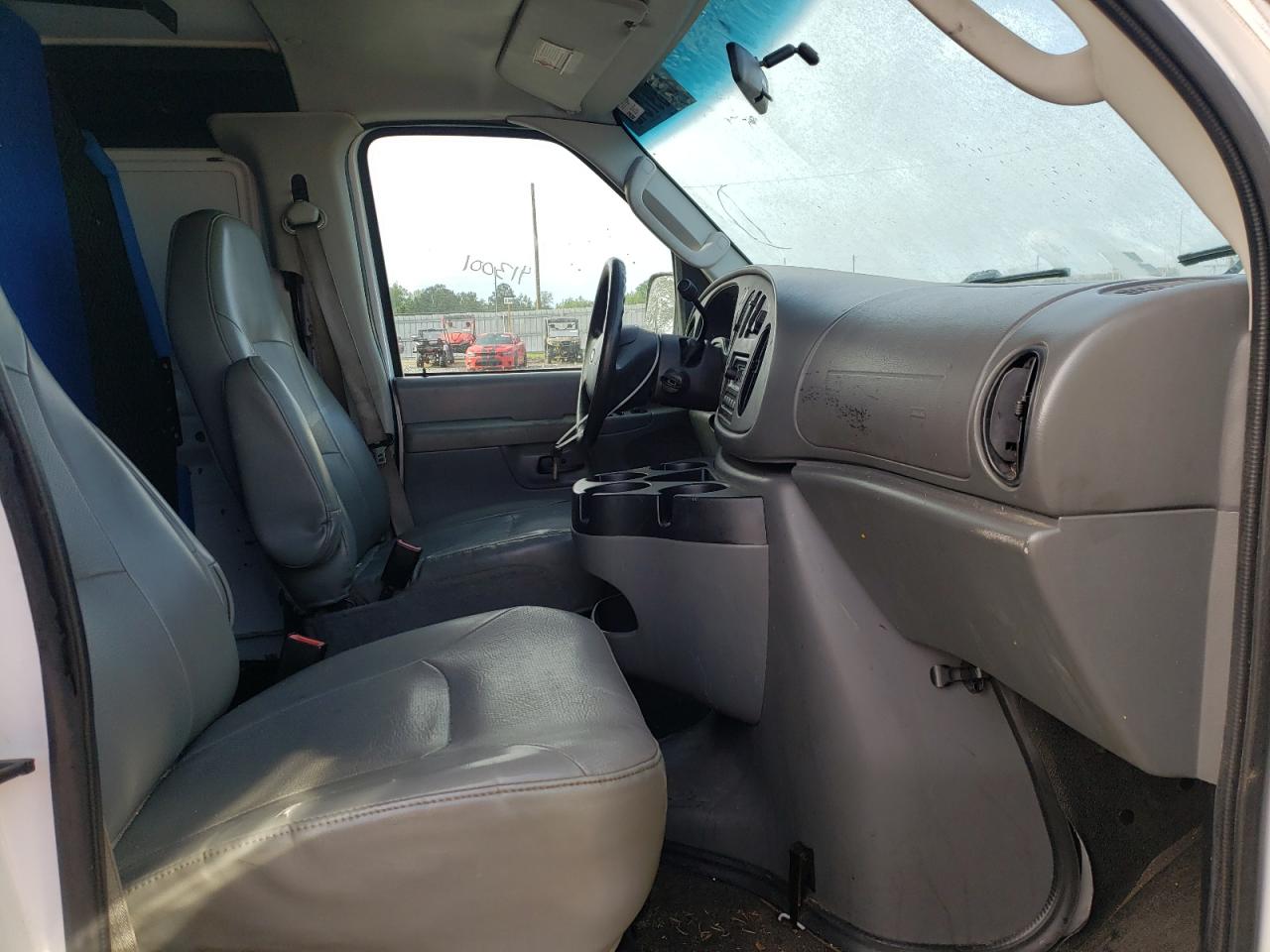 Photo 5 from auction – 2008 FORD ECONOLINE with VIN 1FTNS24LX8DA71338