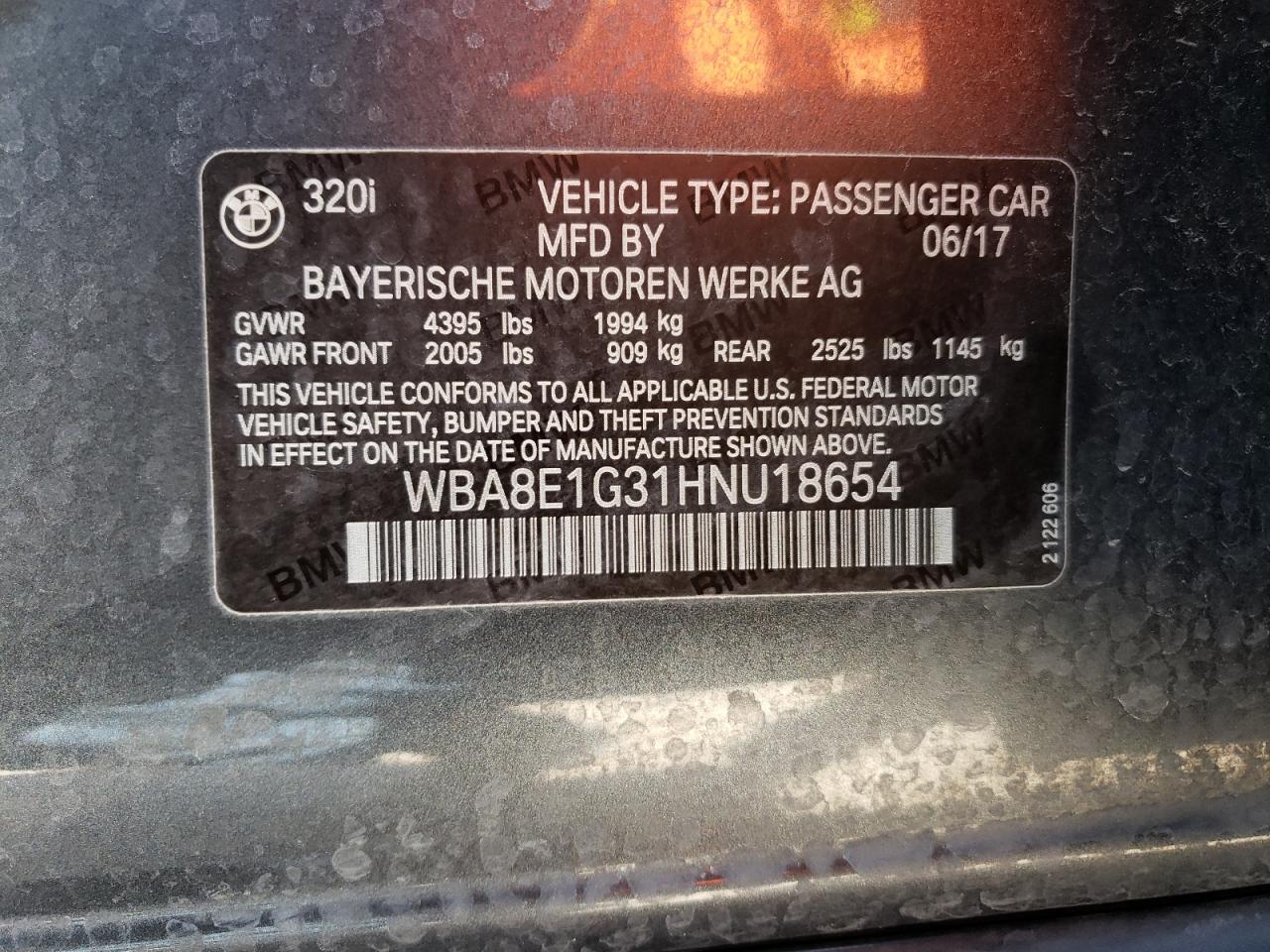 Photo 10 from auction – 2017 BMW 320 I with VIN WBA8E1G31HNU18654