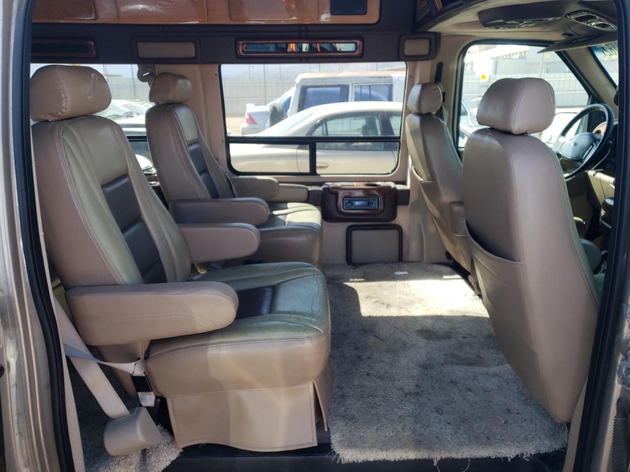 Photo 6 from auction – 2002 FORD ECONOLINE with VIN 1FDRE14L92HB17398