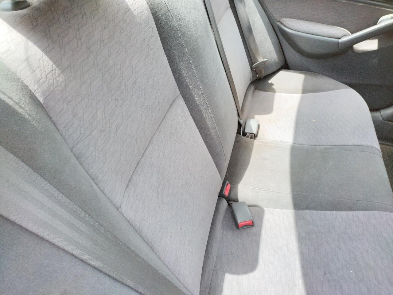 Photo 6 from auction – 2005 HONDA CIVIC HYBR with VIN JHMES96605S007461