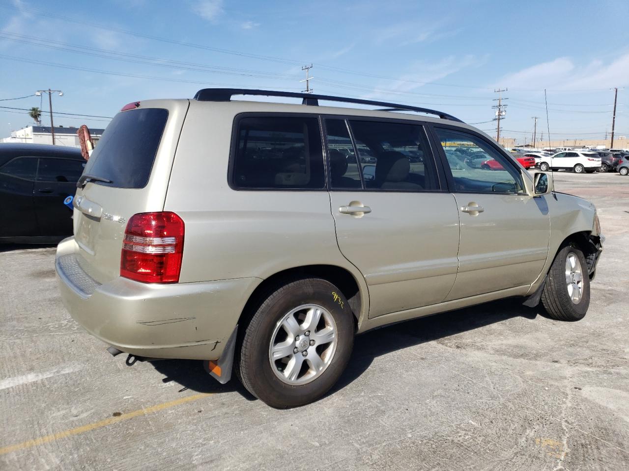 Photo 4 from auction – 2001 TOYOTA HIGHLANDER with VIN JTEGF21A610014465
