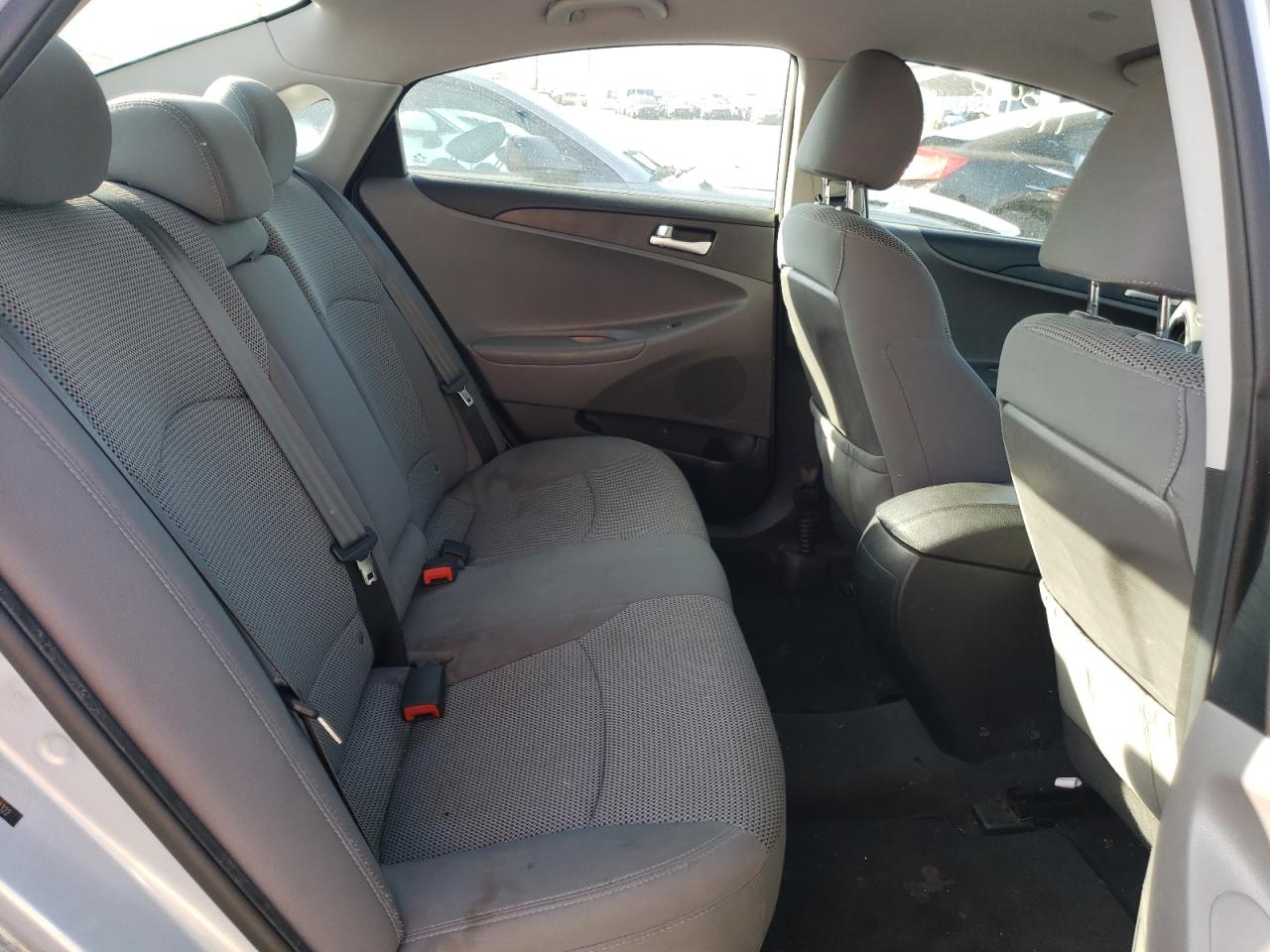 Photo 6 from auction – 2012 HYUNDAI SONATA GLS with VIN 5NPEB4AC4CH354322
