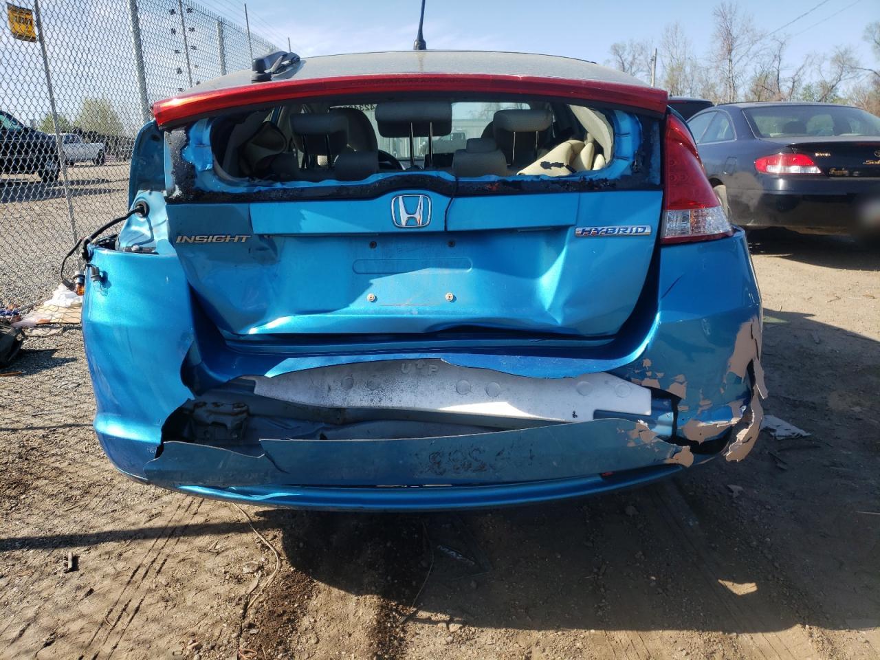 Photo 9 from auction – 2010 HONDA INSIGHT LX with VIN JHMZE2H55AS034248