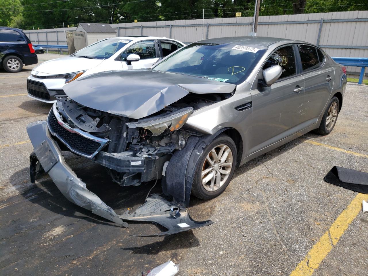 Photo 2 from auction – 2013 KIA OPTIMA LX with VIN 5XXGM4A74DG120653
