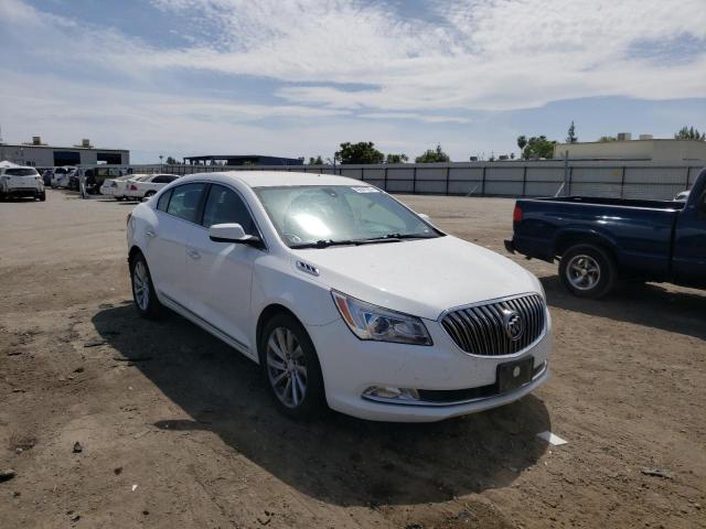 BUICK LACROSSE 2016 with VIN 1G4GA5G34GF286351 - Photo from auction