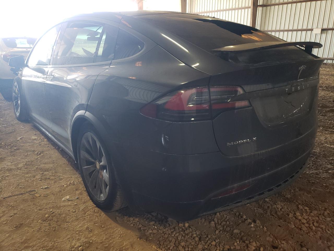 Photo 3 from auction – 2016 TESLA MODEL X with VIN 5YJXCBE22GF003988