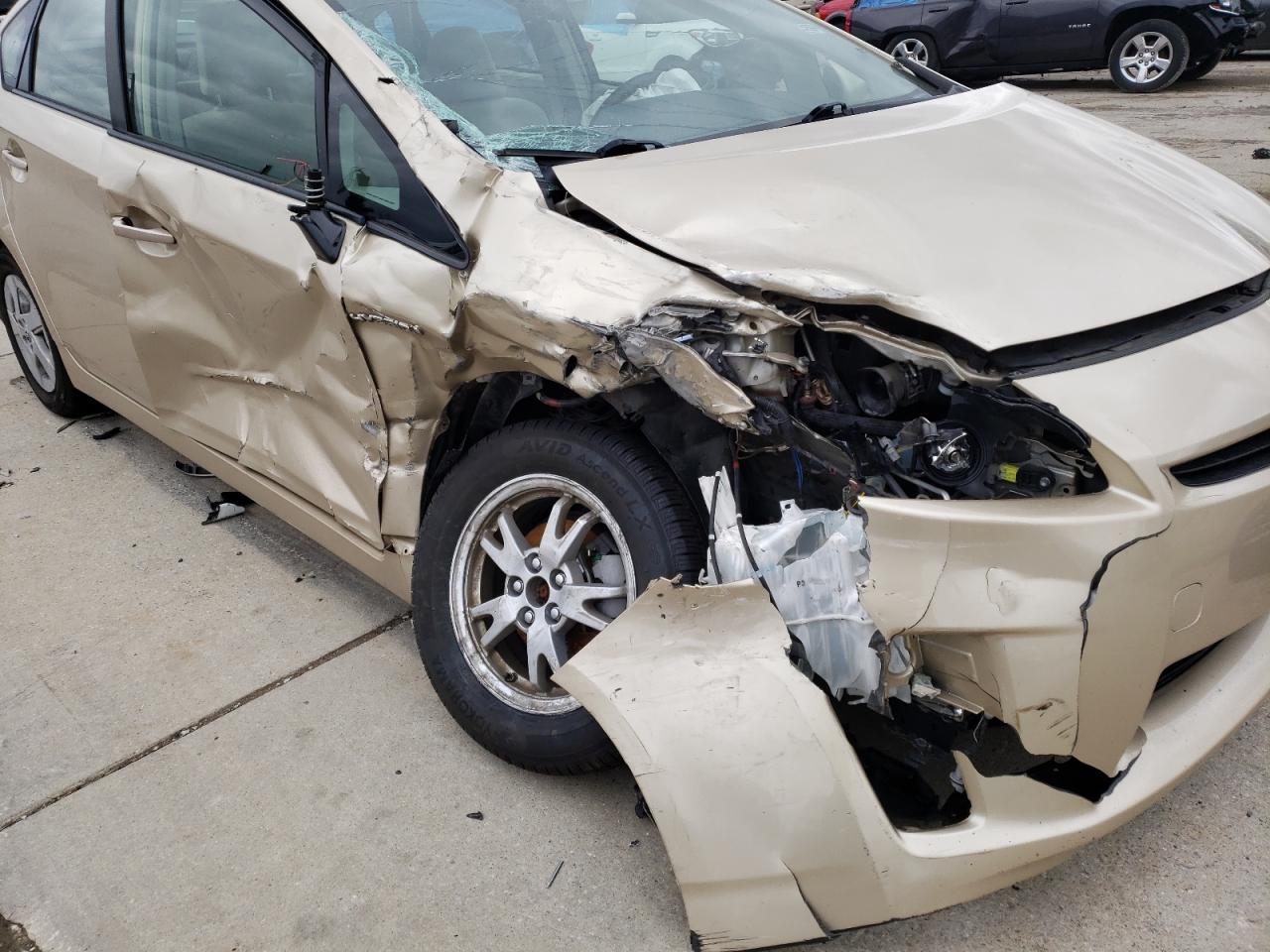 Photo 9 from auction – 2011 TOYOTA PRIUS with VIN JTDKN3DUXB1382138