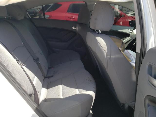 Photo 6 from auction – 2018 KIA FORTE LX with VIN 3KPFK4A74JE211461