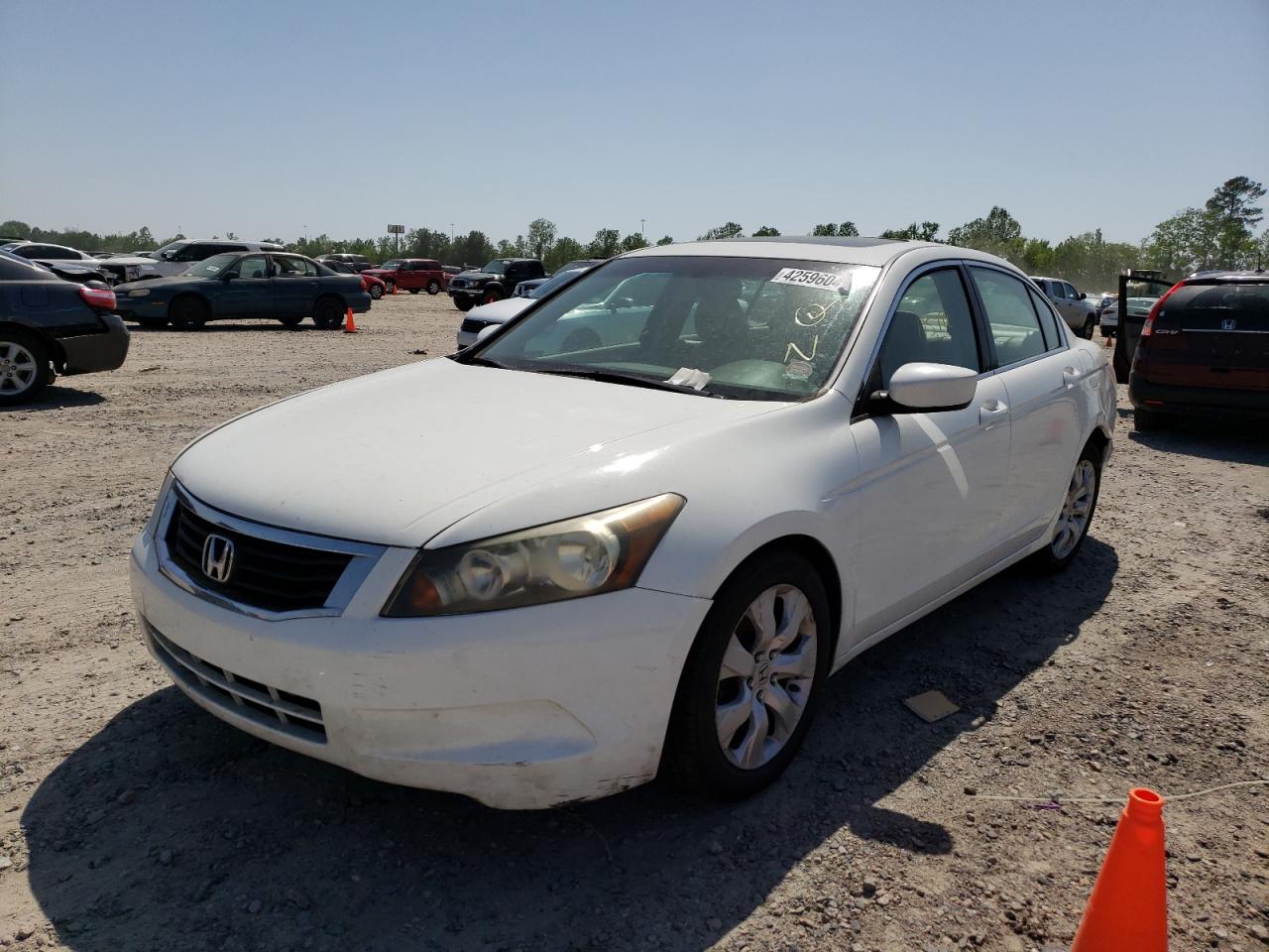 Photo 2 from auction – 2010 HONDA ACCORD EXL with VIN 1HGCP2F85AA092494