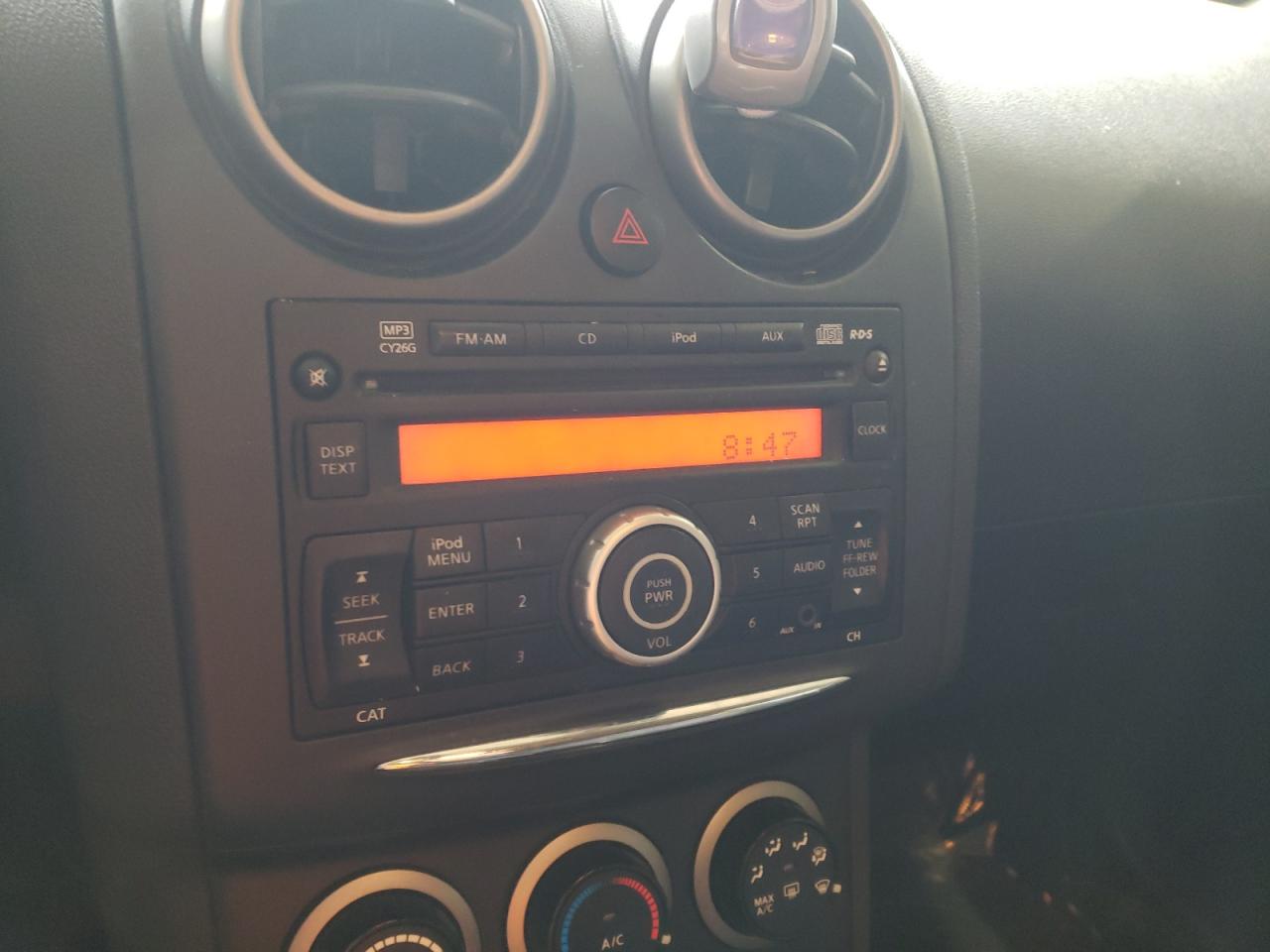 Photo 9 from auction – 2012 NISSAN ROGUE S with VIN JN8AS5MV6CW384311