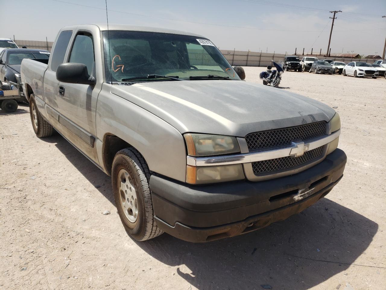 CHEVROLET SILVERADO 2003 with VIN 2GCEC19V231189924 - Photo from auction