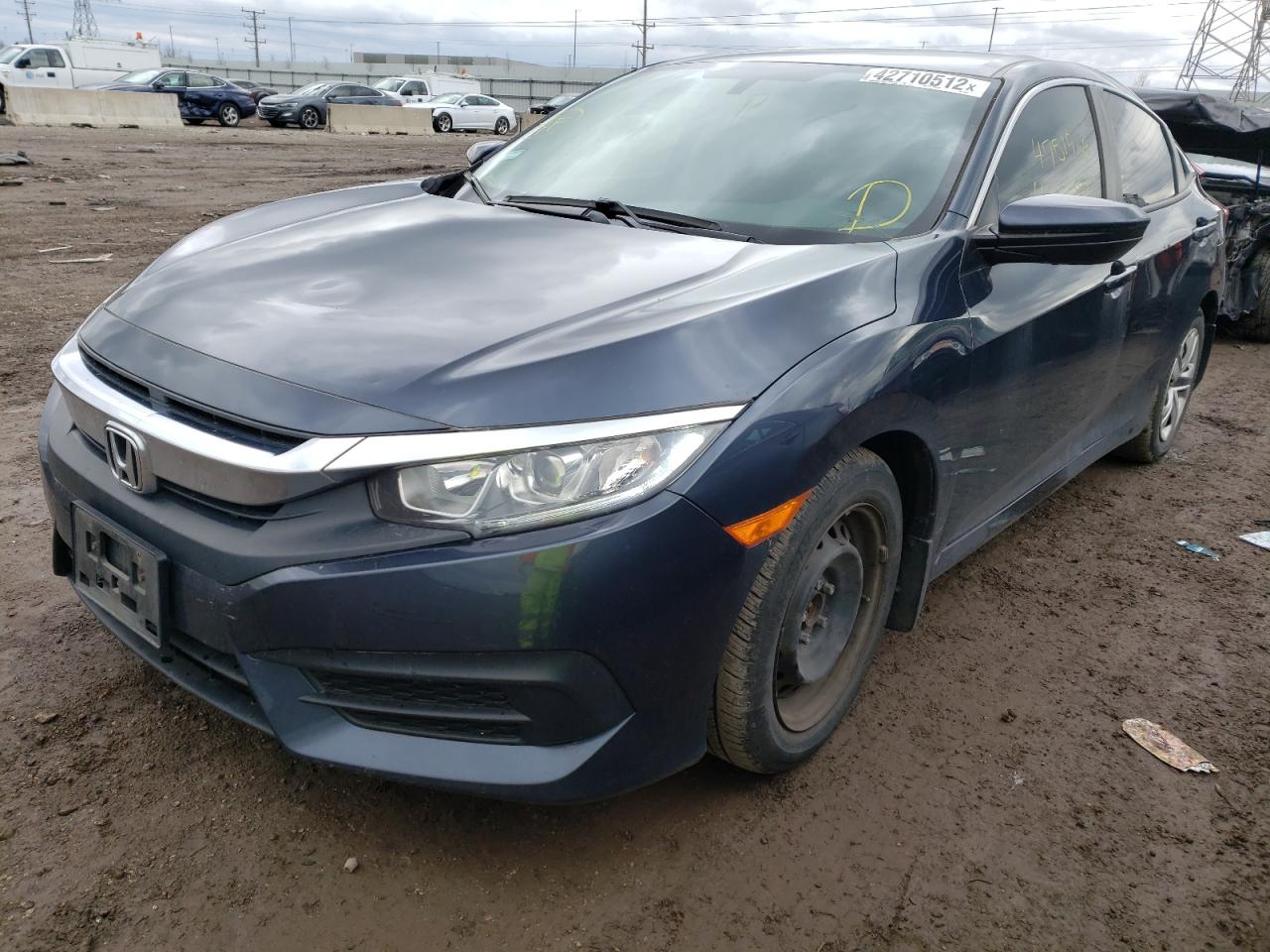 Photo 2 from auction – 2017 HONDA CIVIC LX with VIN 19XFC2F53HE069364