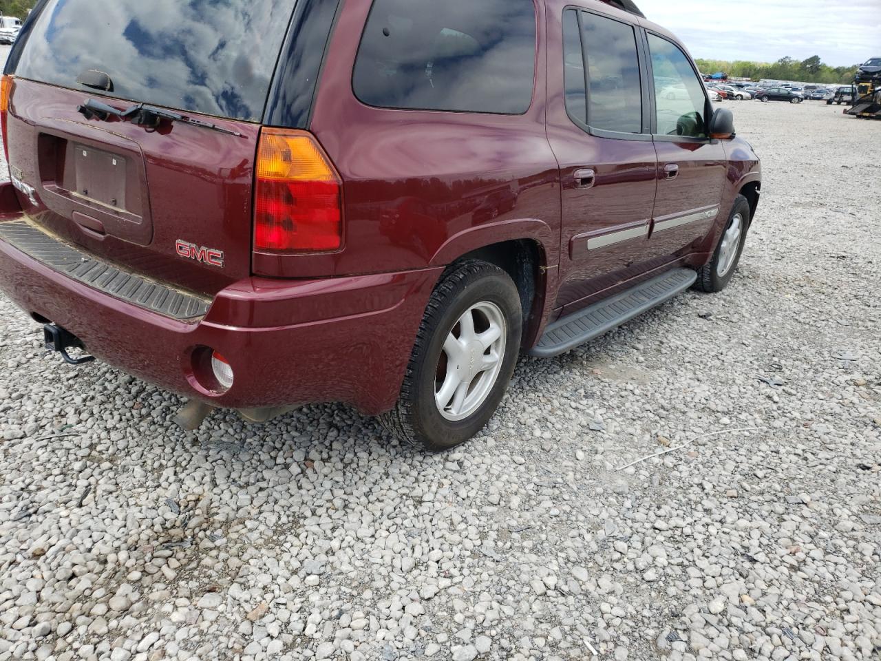 Photo 4 from auction – 2002 GMC ENVOY XL with VIN 1GKES16S726103693