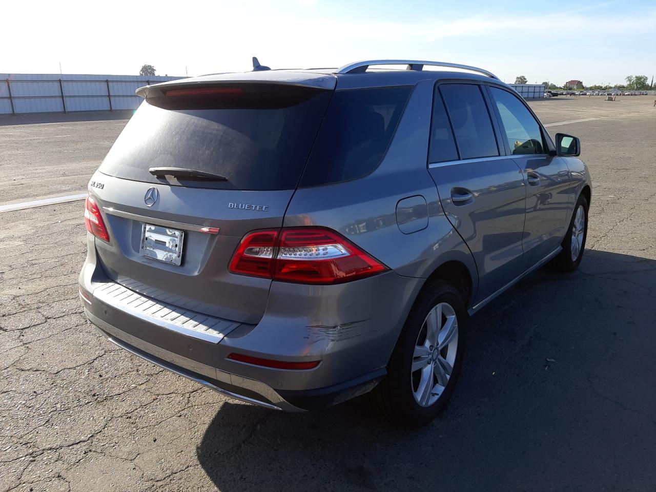 Photo 4 from auction – 2012 MERCEDES-BENZ ML 350 BLU with VIN 4JGDA2EBXCA013384