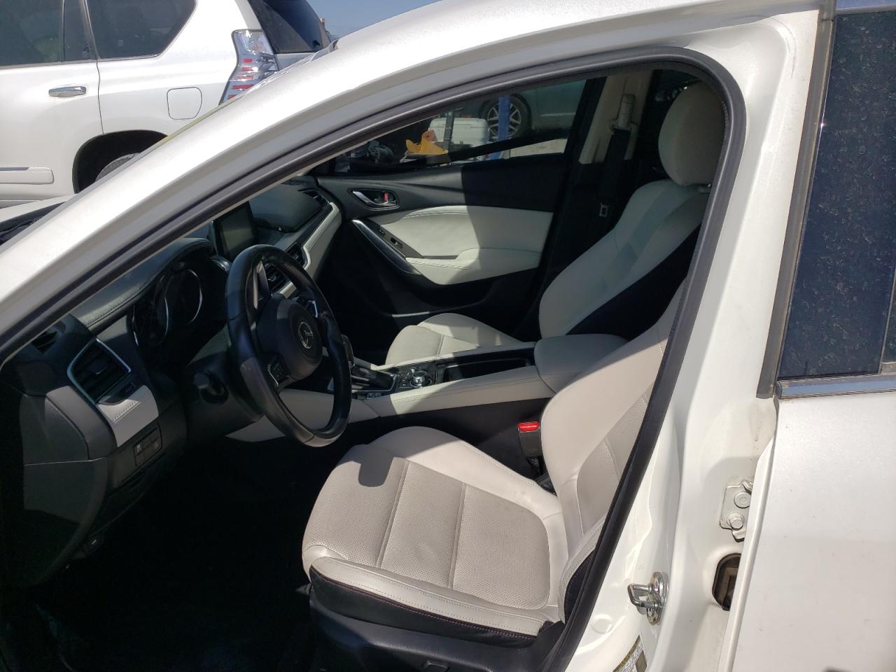 Photo 5 from auction – 2017 MAZDA 6 TOURING with VIN JM1GL1V54H1148271