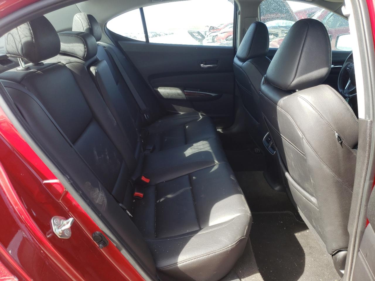 Photo 18 from auction – 2017 ACURA TLX with VIN 19UUB1F32HA003248