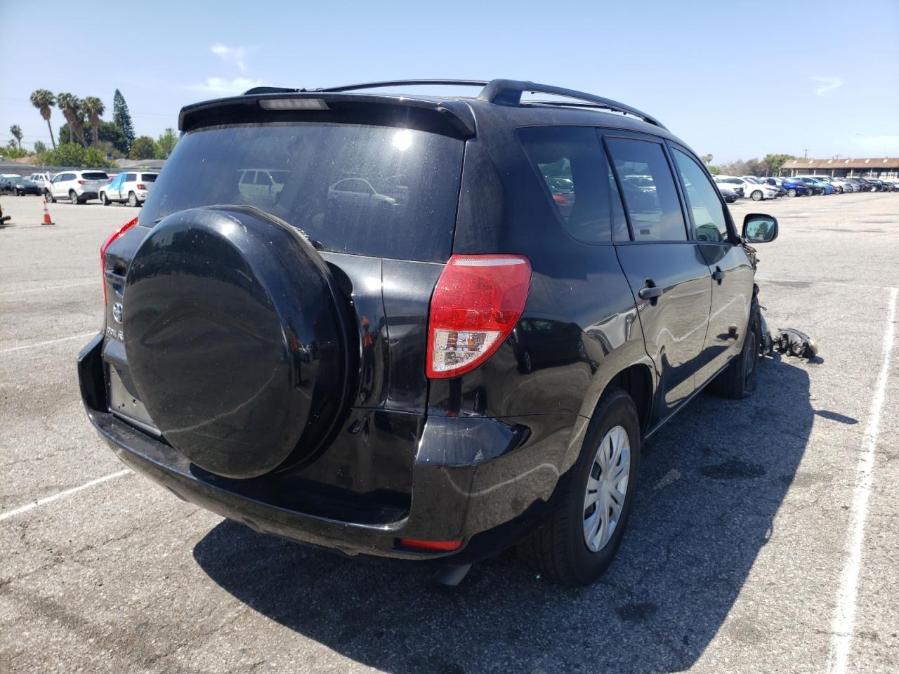 Photo 4 from auction – 2007 TOYOTA RAV4 with VIN JTMZD33V276032217