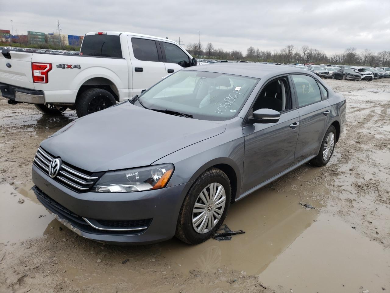 Photo 2 from auction – 2014 VOLKSWAGEN PASSAT S with VIN 1VWAS7A35EC108861