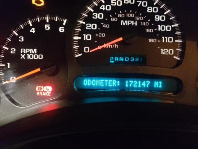 Photo 8 from auction – 2003 CHEVROLET SUBURBAN K with VIN 3GNFK16Z33G202614