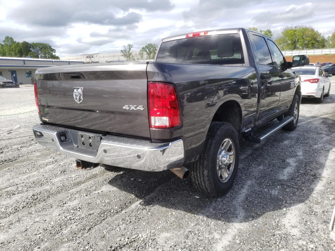 Photo 4 from auction – 2017 RAM 3500 ST with VIN 3C63R3CL2HG786084