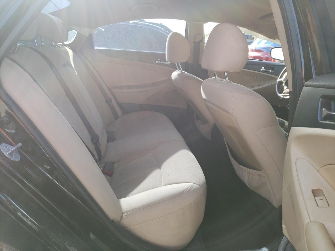 Photo 6 from auction – 2012 HYUNDAI SONATA GLS with VIN 5NPEB4AC8CH399117
