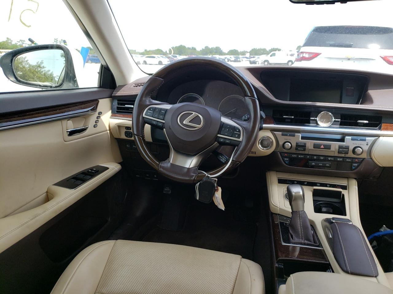 Photo 9 from auction – 2017 LEXUS ES 350 with VIN JTHBK1GGXH2251781