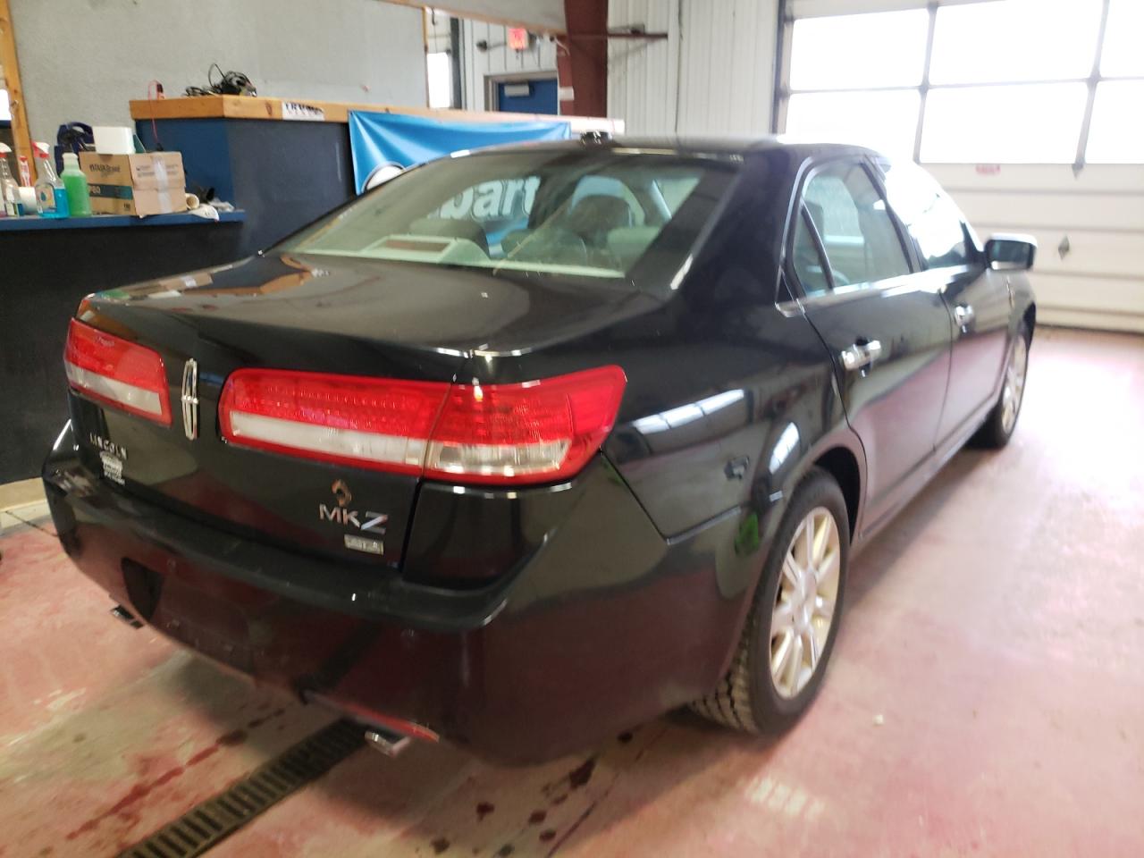 Photo 4 from auction – 2010 LINCOLN MKZ with VIN 3LNHL2JC4AR627845