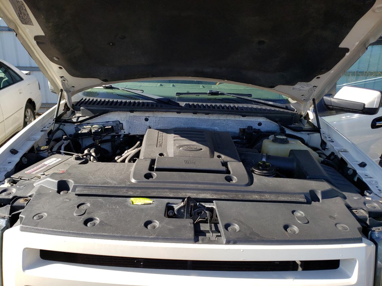 صورة رقم 7 من المزاد - 2007 FORD EXPEDITION مع VIN 1FMFU20567LA66787